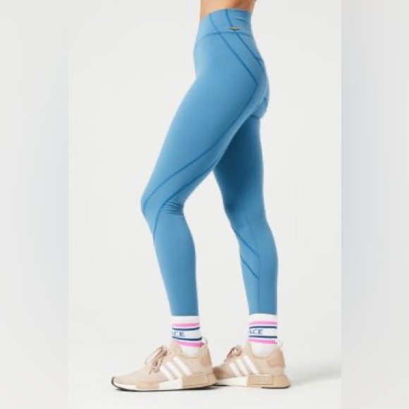 🌙L*SPACE Active Oceanside Star Power Legging🌙 - Picture 2 of 11